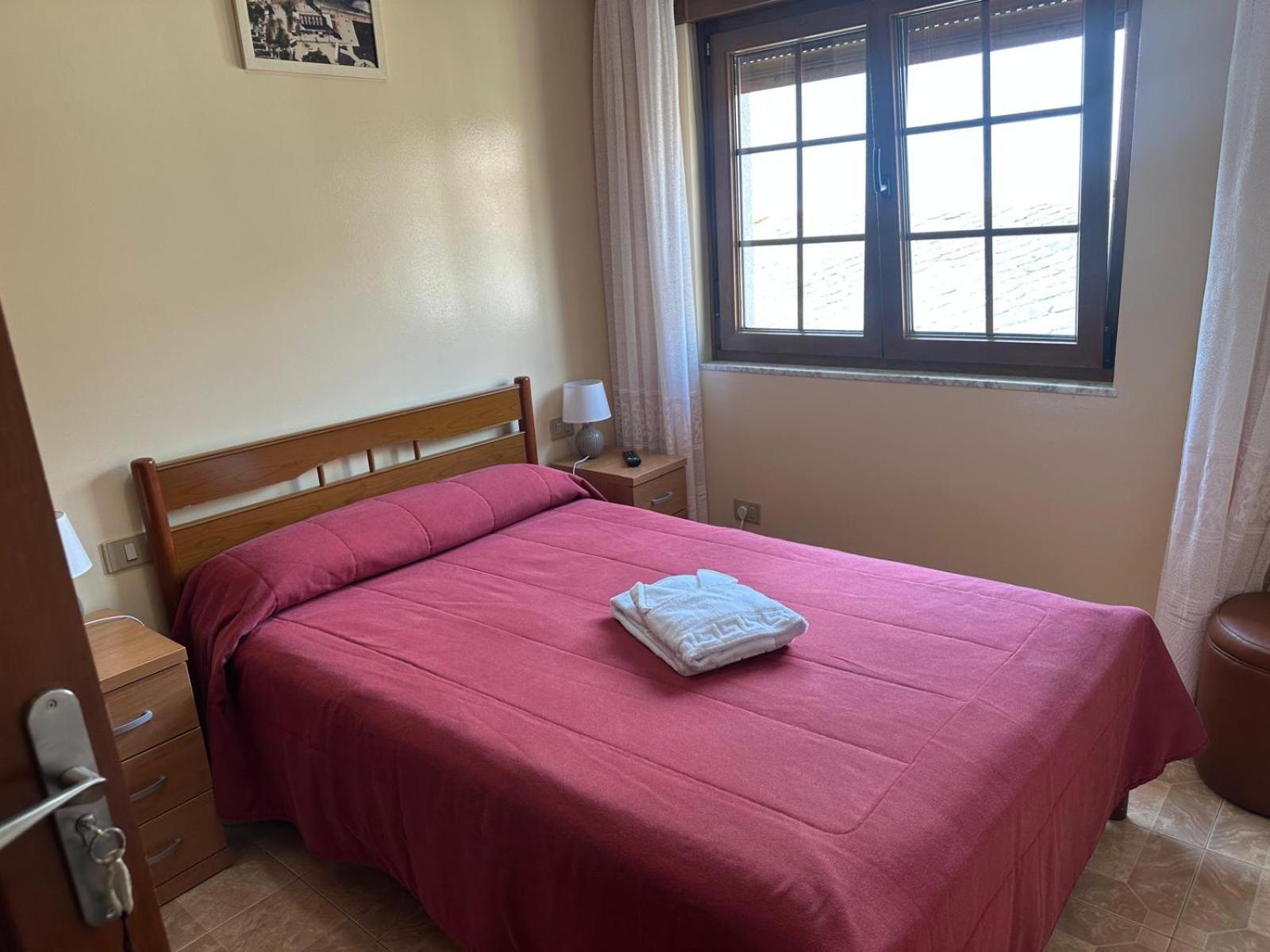 Hostal La Marina Porto do Barqueiro Eksteriør billede